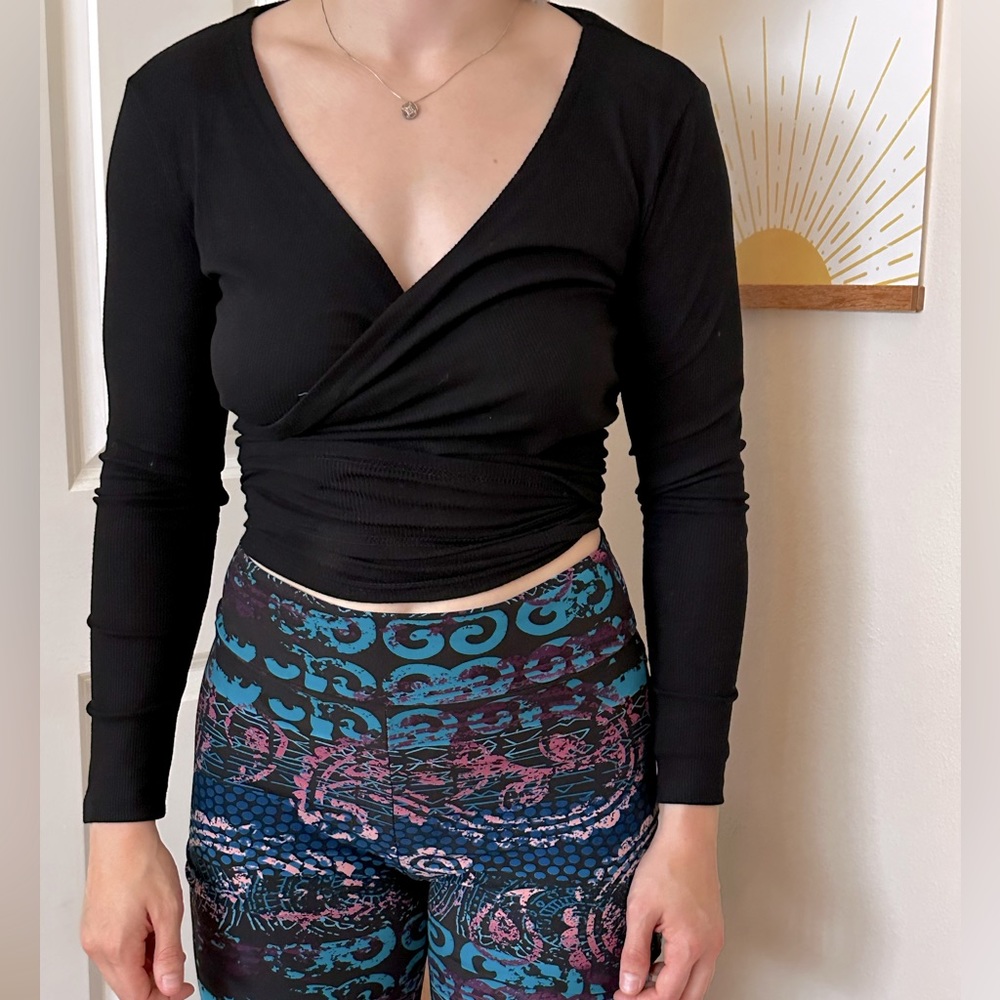 SHEIN Wrap Knot Crop Top -Black - Picture 1 of 5